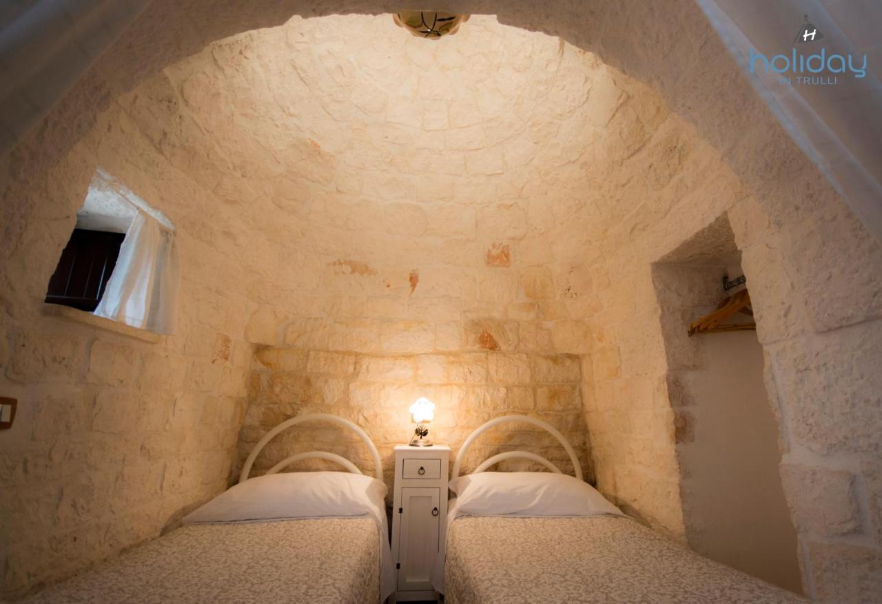 Il Trullo Pellegrini Villa Locorotondo Exterior photo